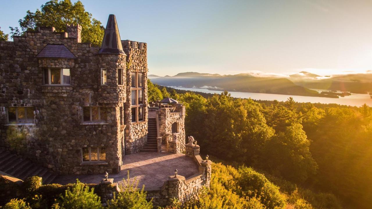 Highlands Castle Overlooking Lake George Plus 2 Other Castles & Suites Bolton Landing Exterior photo
