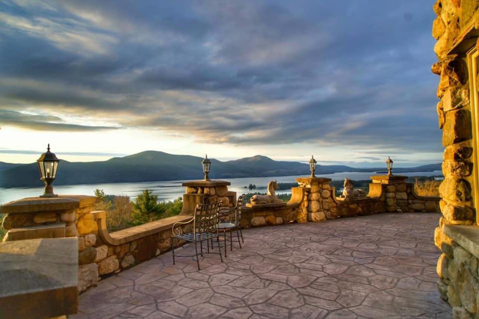 Highlands Castle Overlooking Lake George Plus 2 Other Castles & Suites Bolton Landing Exterior photo